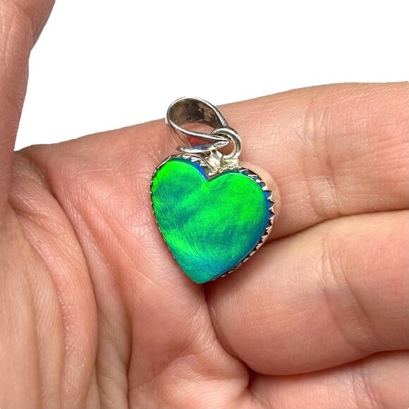 Aura Fire Opal Heart Necklace Pendant Solid 925 Sterling Silver Blue Green - Picture 5 of 6